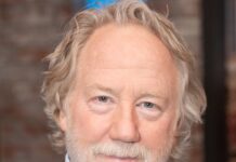 Timothy Busfield's Child Sex Abuse Case Dismissed by Judge, State Can Refile